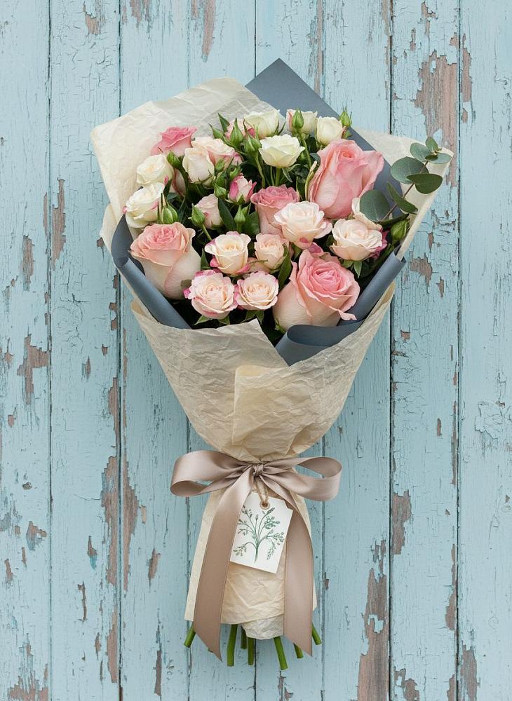 Букет цветов из: Розы в Днепровской