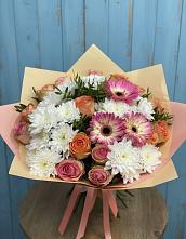 Букет цветов из:  Розы, Герберы и Хризантемы в Днепровской