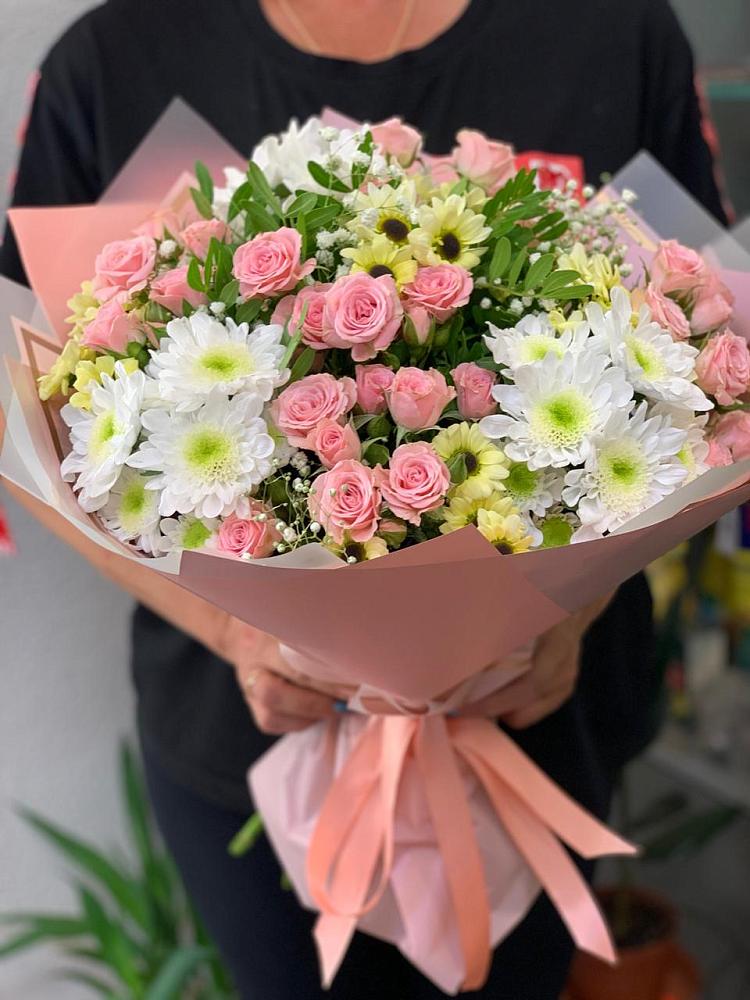 Букет цветов из: Розы и Хризантемы в Днепровской