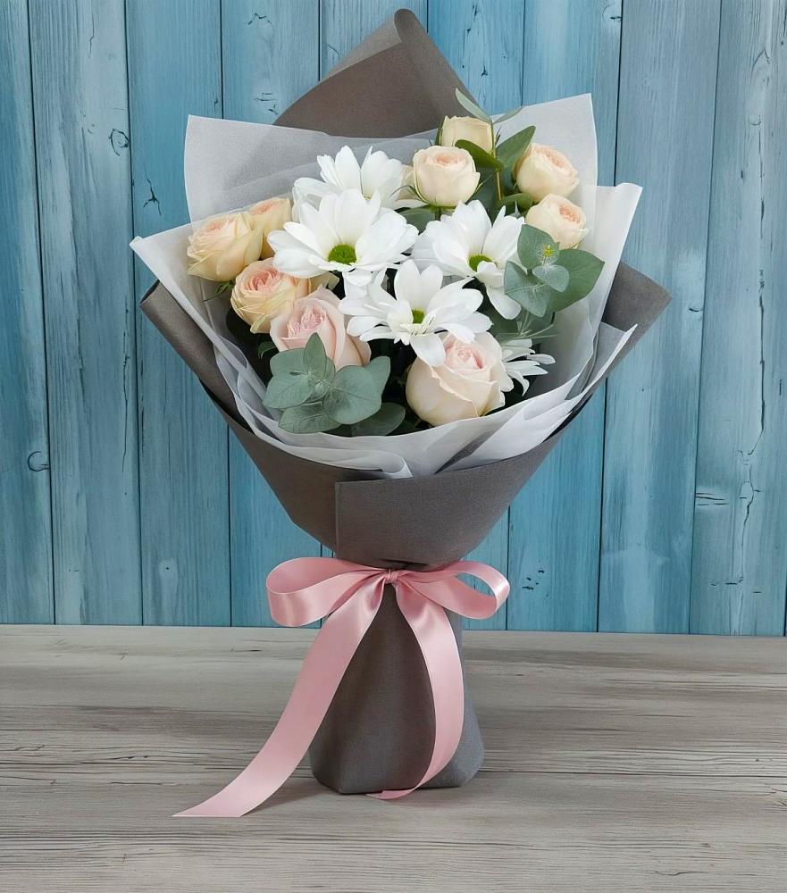 Букет цветов из: Хризантемы и Розы в Днепровской