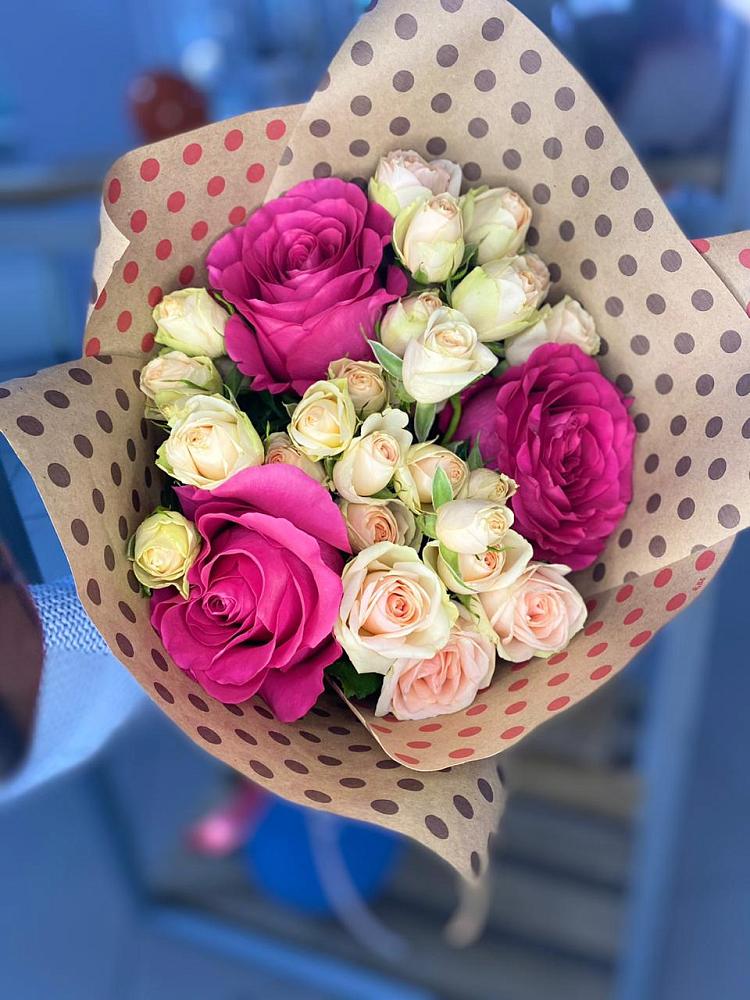 Букет цветов из: Розы в Днепровской