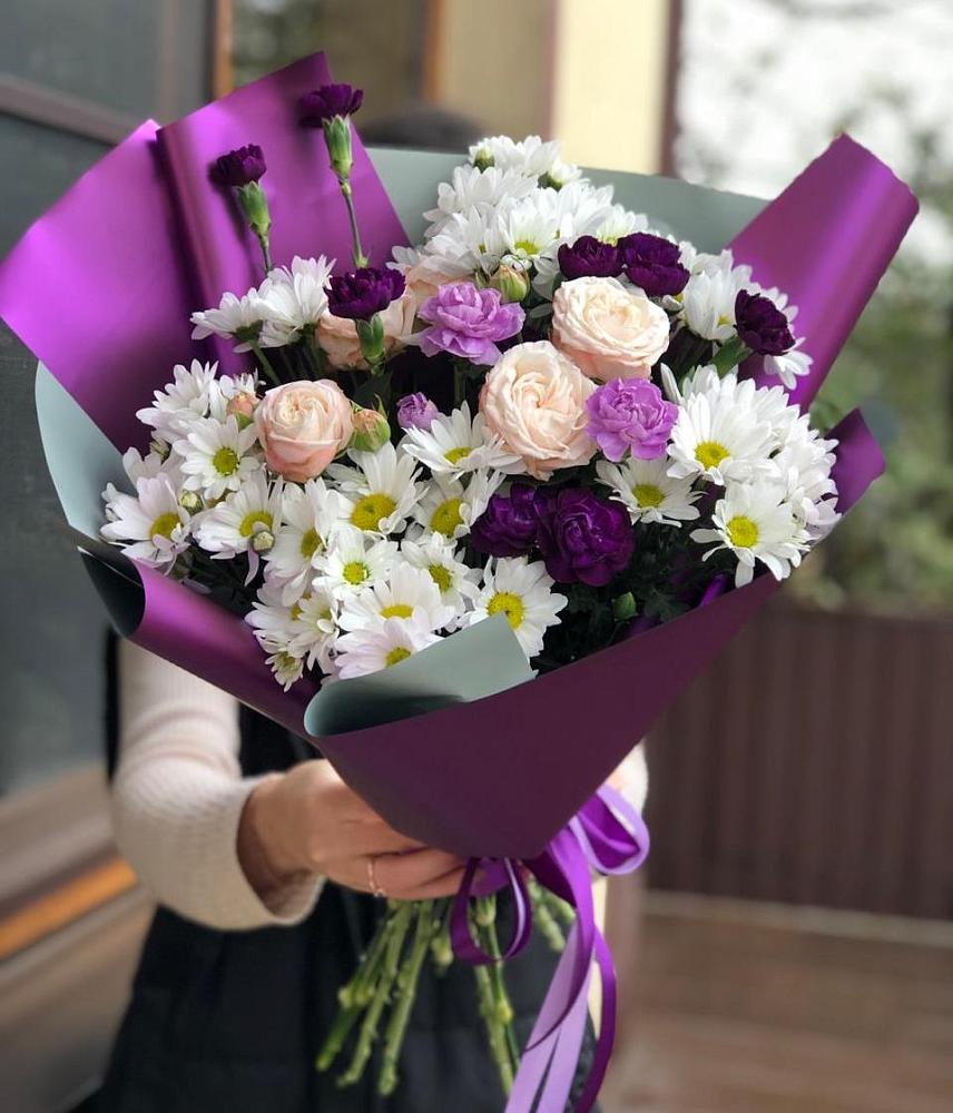 Букет цветов из: Хризантемы, Гвоздики и Розы в Днепровской