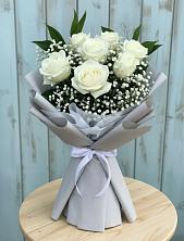 Букет цветов из:  Розы в Днепровской