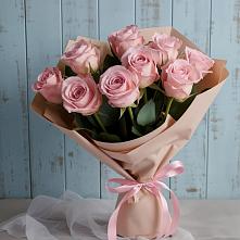 Букет цветов из:  Розы в Днепровской