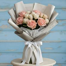 Букет цветов из:  Розы в Днепровской