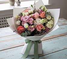 Букет цветов из:  Розы, Лизиантусы и Гвоздики #REPLACE_PRED# Днепровской