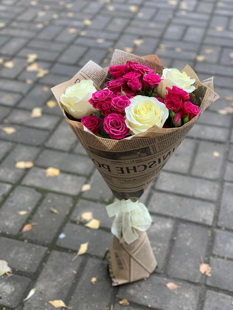 Букет цветов из: Розы в Днепровской