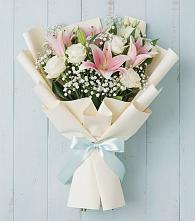 Букет цветов из:  Лилии в Днепровской