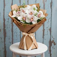 Букет цветов из:  Орхидеи и Розы в Днепровской